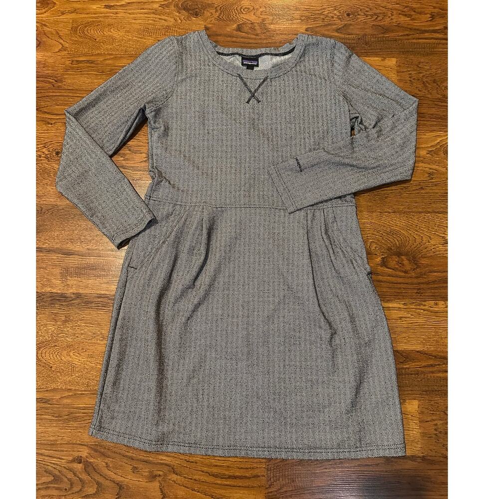 Patagonia Women's Active Long Sleeve Herringbone Dress – Gray – Size Large